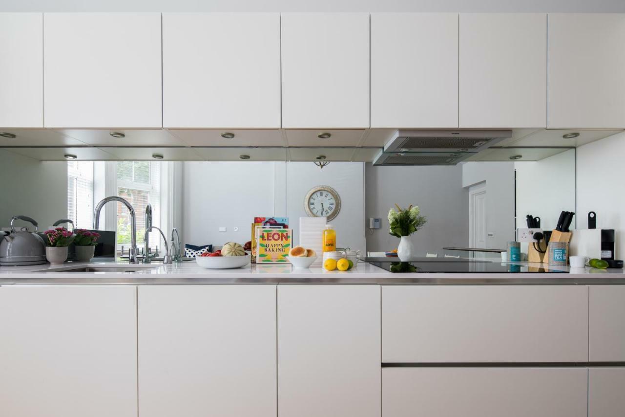 Apartmán Kensington Court By Lime Street Londýn Exteriér fotografie