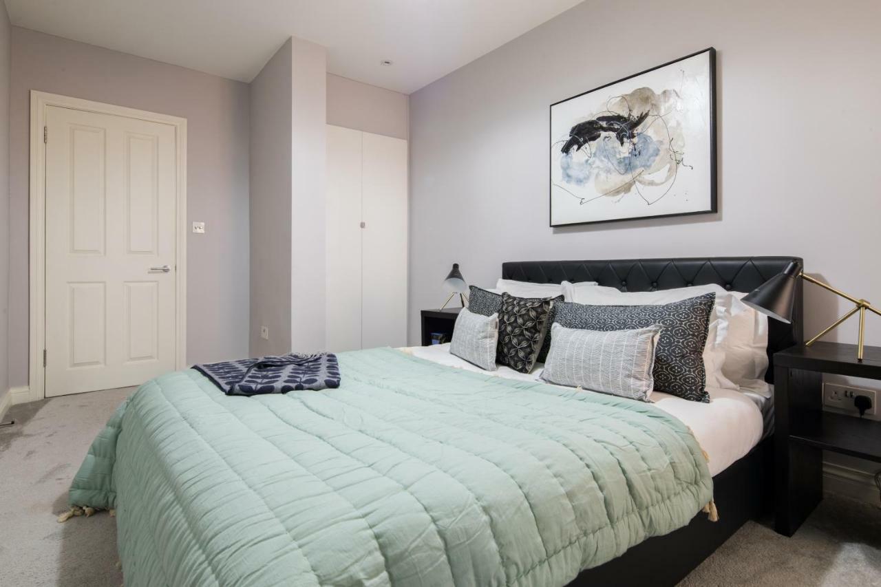 Apartmán Kensington Court By Lime Street Londýn Exteriér fotografie