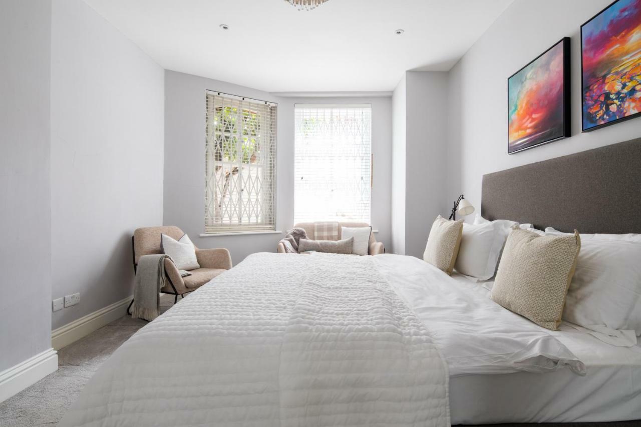 Apartmán Kensington Court By Lime Street Londýn Exteriér fotografie