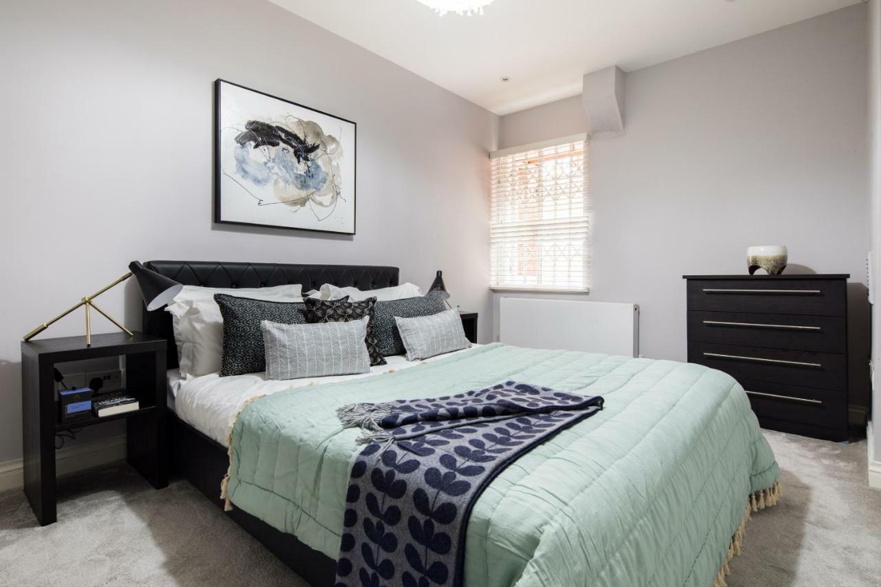 Apartmán Kensington Court By Lime Street Londýn Exteriér fotografie