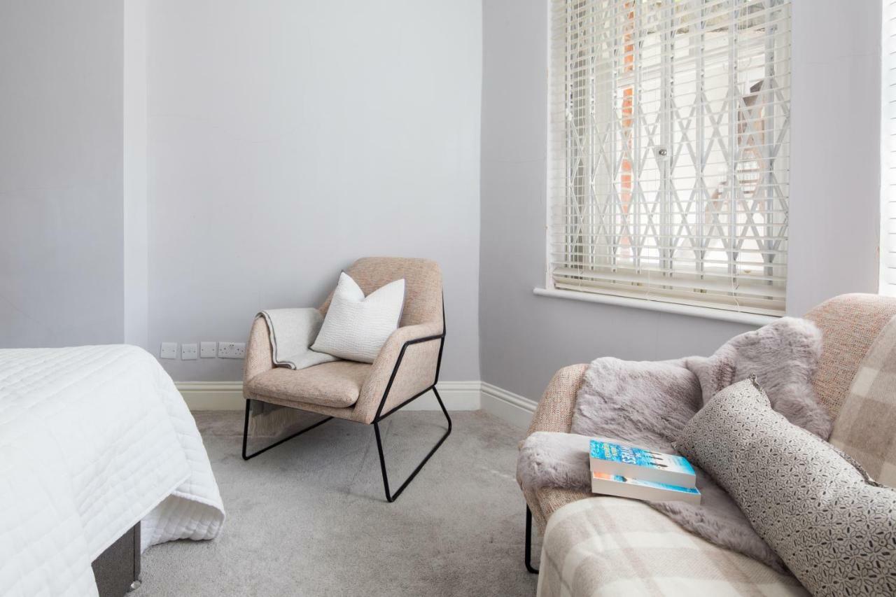 Apartmán Kensington Court By Lime Street Londýn Exteriér fotografie